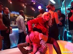 Hot action at the swinger party